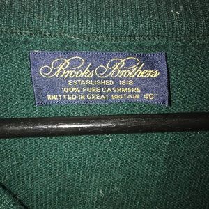 Men’s Green Brooks Brothers V neck